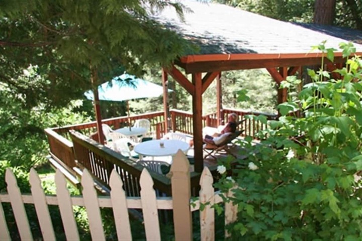 Terrace/Patio 59 of 61