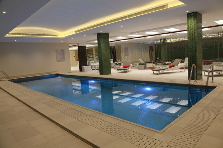 Pool 27 of 43