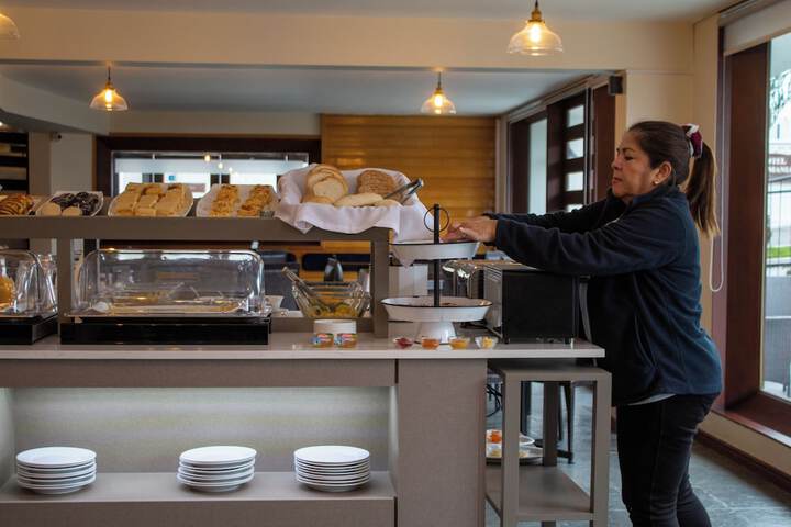 Breakfast/Coffee Service 59 of 77