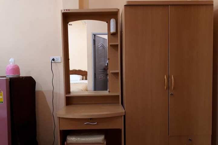 Room 16 of 23