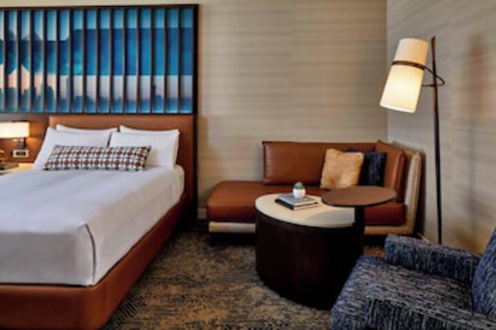 Room 55 of 285