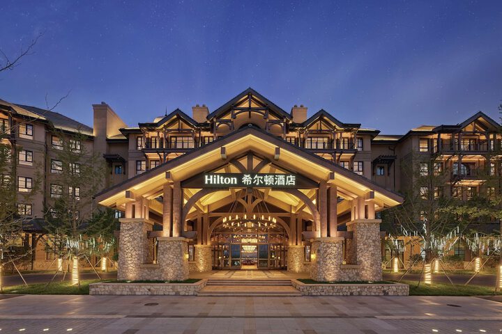Photo of Hilton Wenan