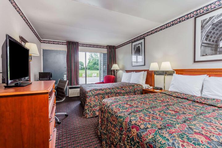 2 Double Beds Accessible Room (4 of 5)