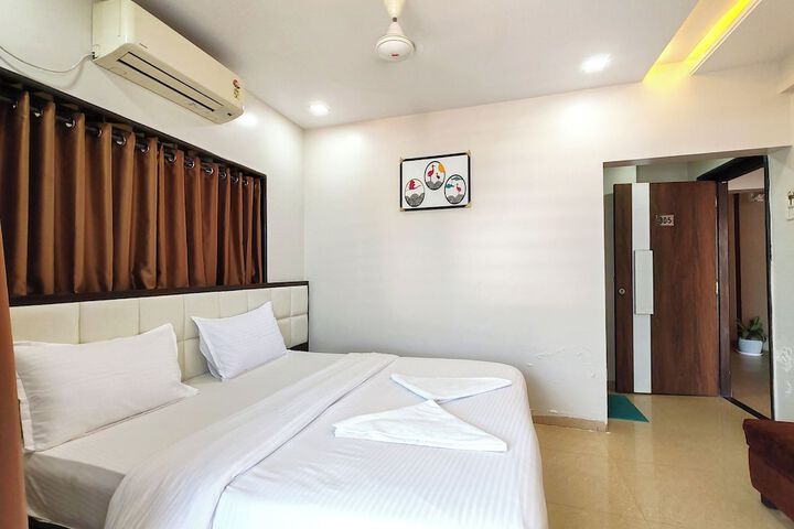 Room 9 of 22
