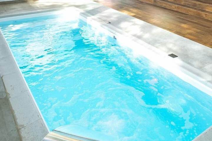 Pool 73 of 116