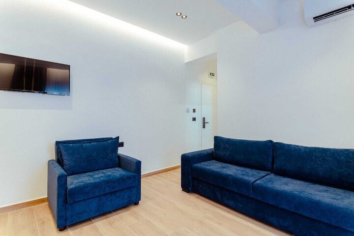 Room 44 of 88