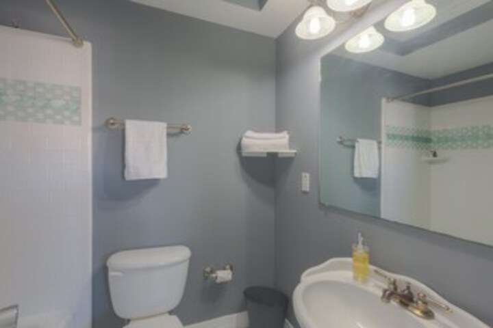 Room 12 of 79