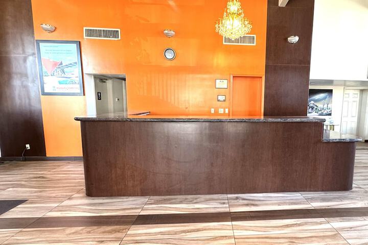 Guest Lobby