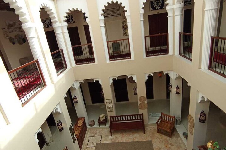Hotel 45 of 48