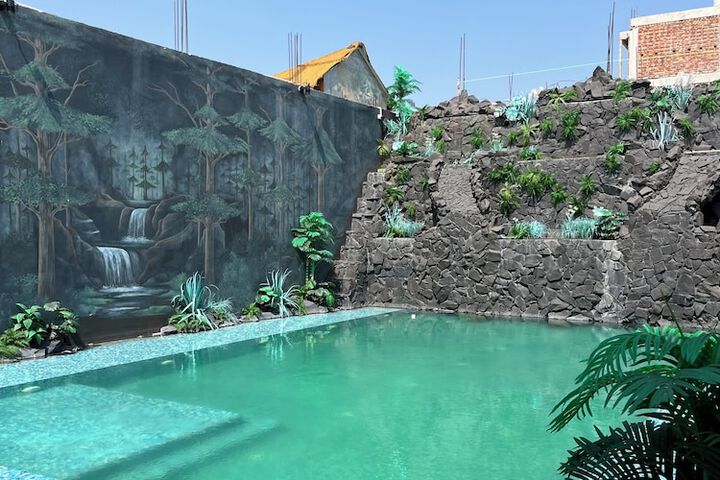 Pool 9 of 22