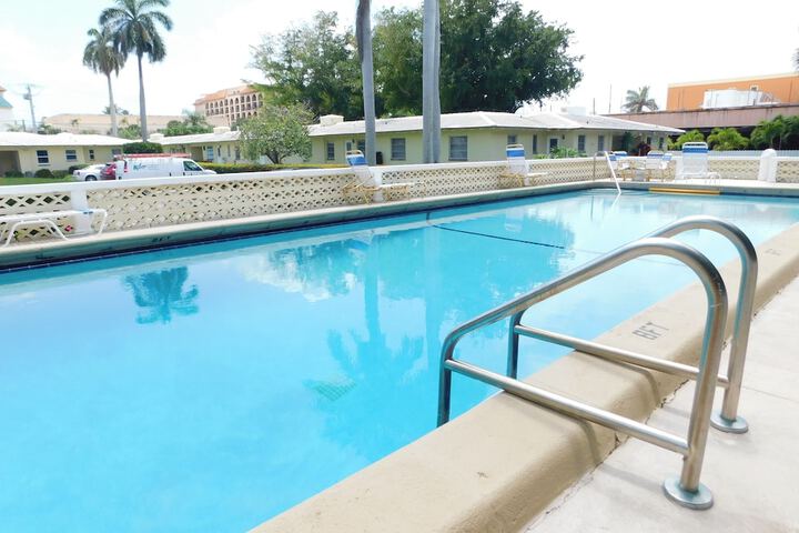 Pool 29 of 36