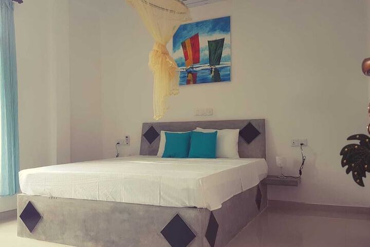 Room 15 of 19