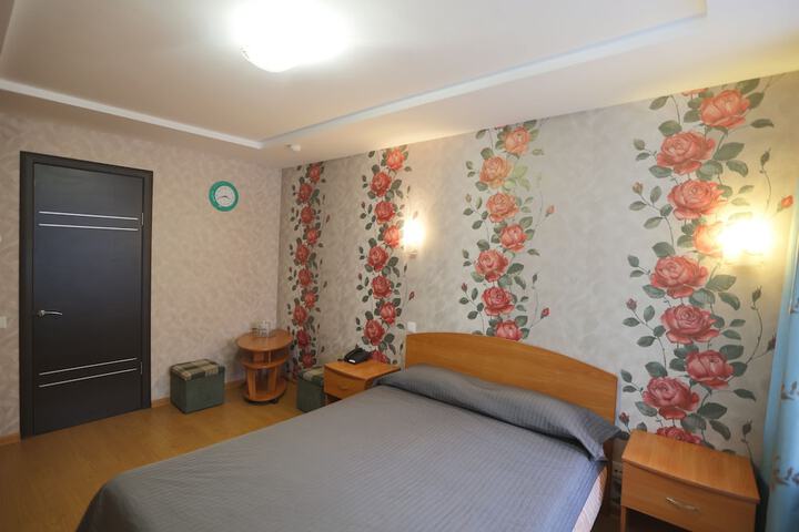 Room 9 of 46