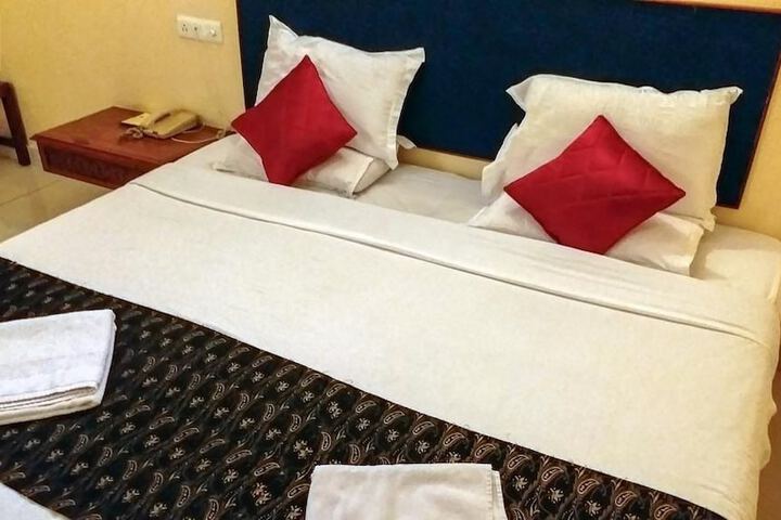 Room 5 of 41