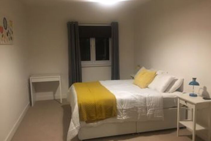 Room 11 of 23