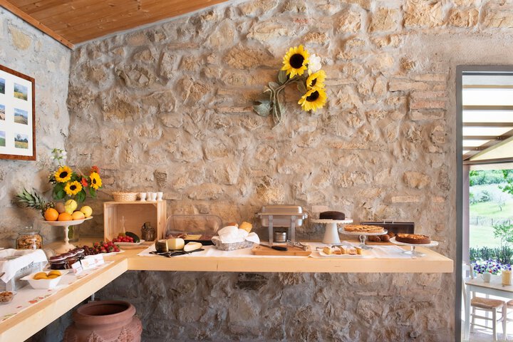 Dining 57 of 74