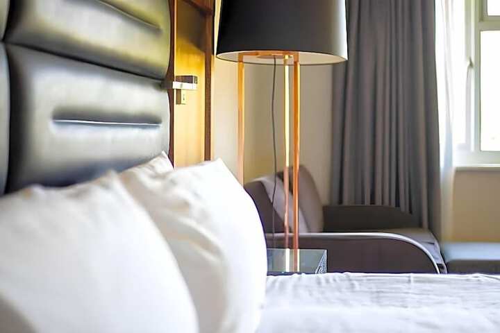 Room 29 of 97