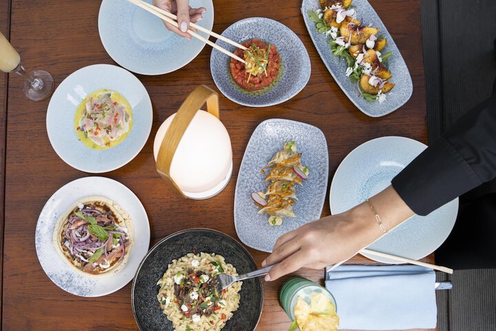 Dining 190 of 254