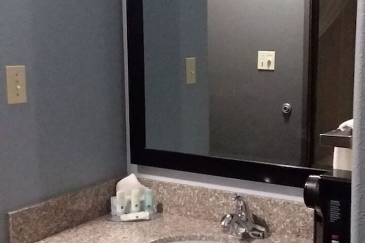 Room 29 of 38