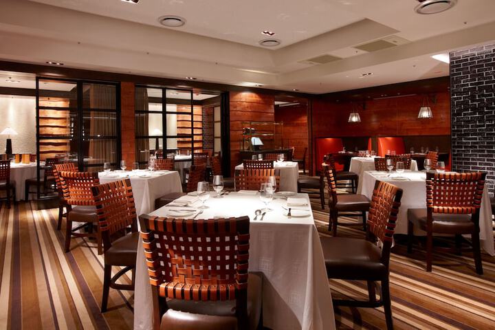 Dining 67 of 129