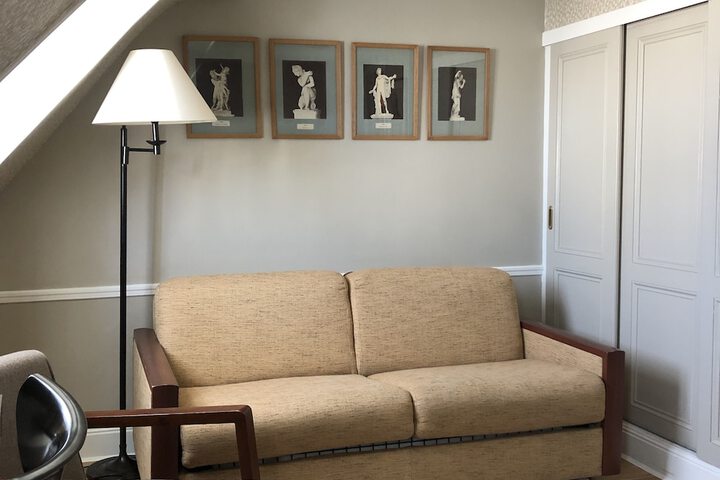 Room 34 of 54