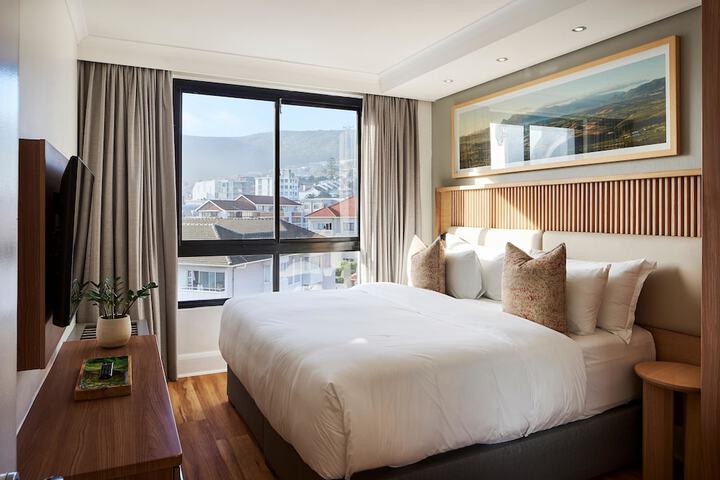 Room 36 of 204