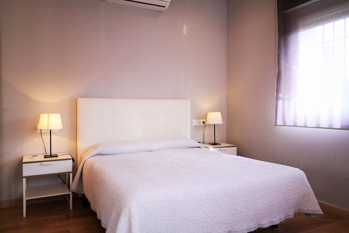 Room 6 of 65