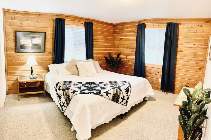 Room 3 of 67