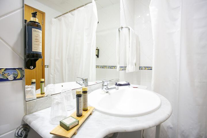 Clean Restrooms