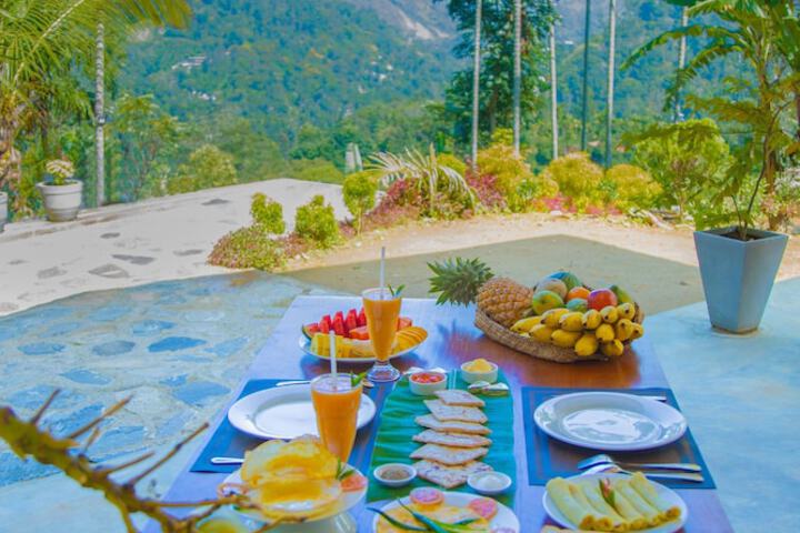 Breakfast/Coffee Service 46 of 71