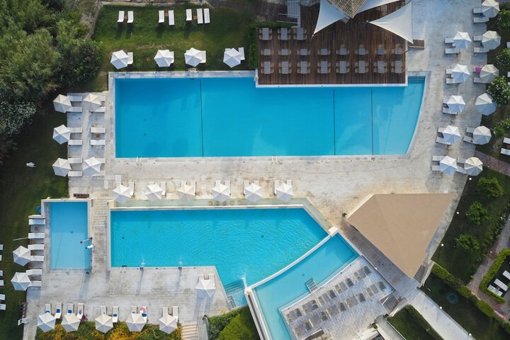 Hotel 102 of 110