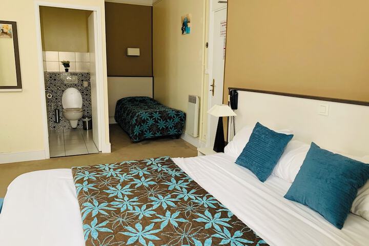 Room 8 of 45