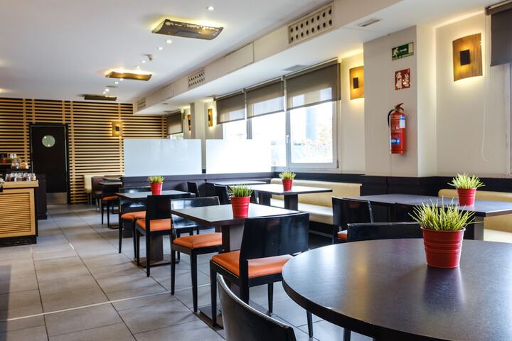 Breakfast area