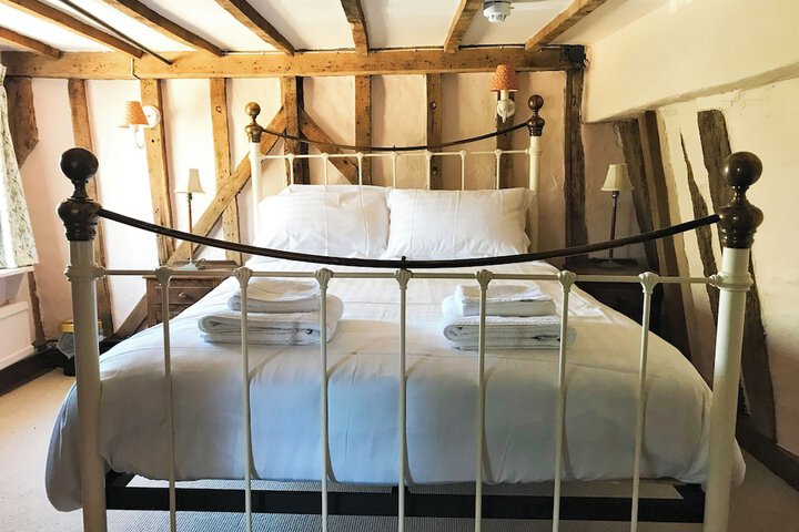 Room 13 of 52
