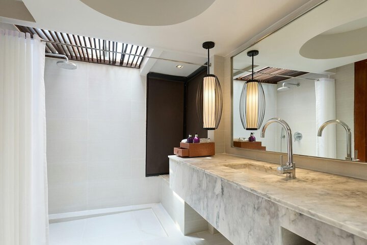 Bath Photo
