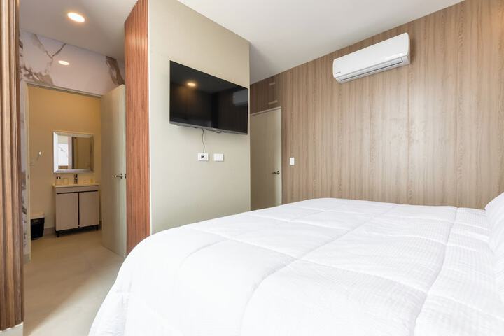 Room 44 of 249