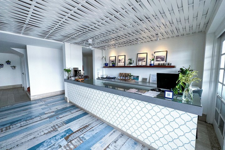 Hotel Interior 2 of 109