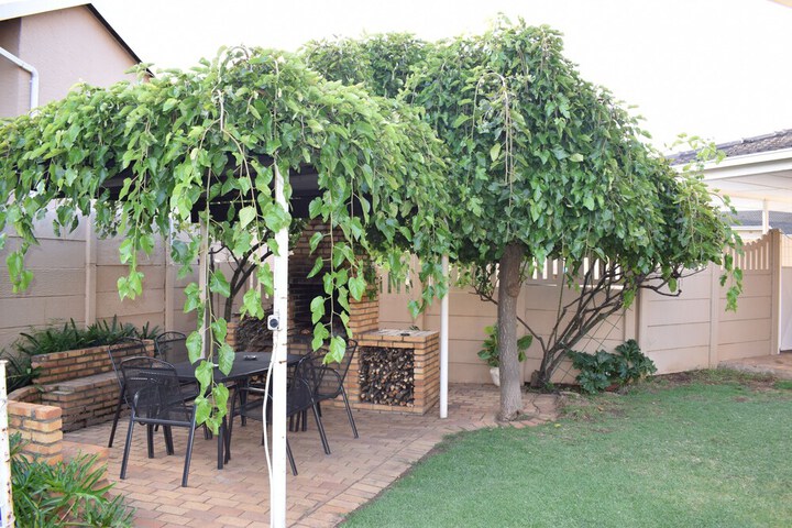 Property Grounds 16 of 19