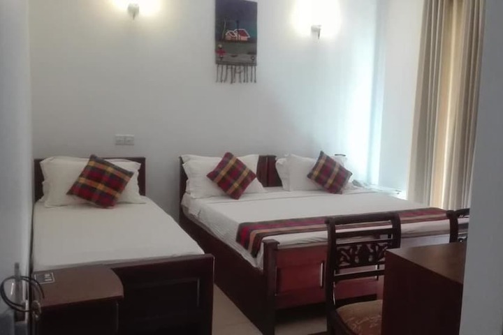 Room 2 of 57
