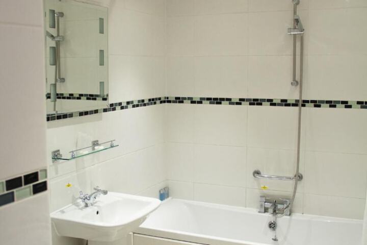 Clean Restrooms