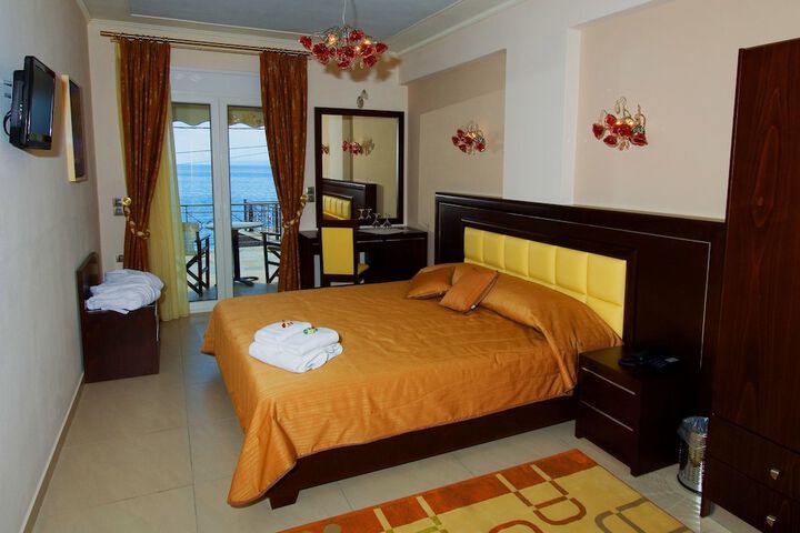Room 14 of 67