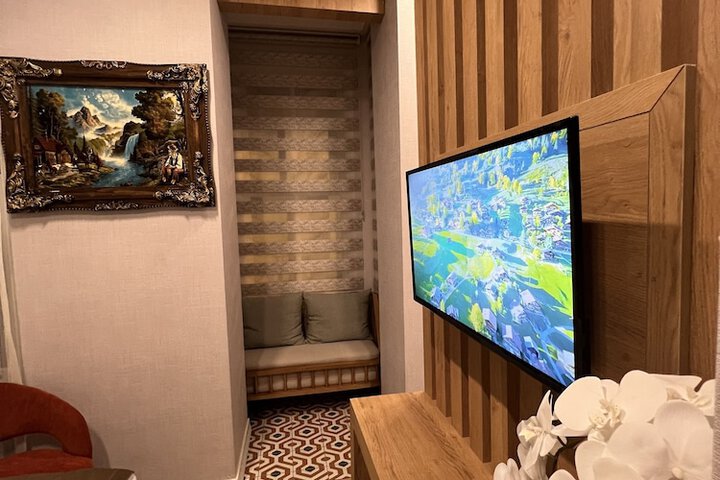 Room 36 of 47