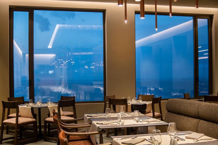 Dining 282 of 332