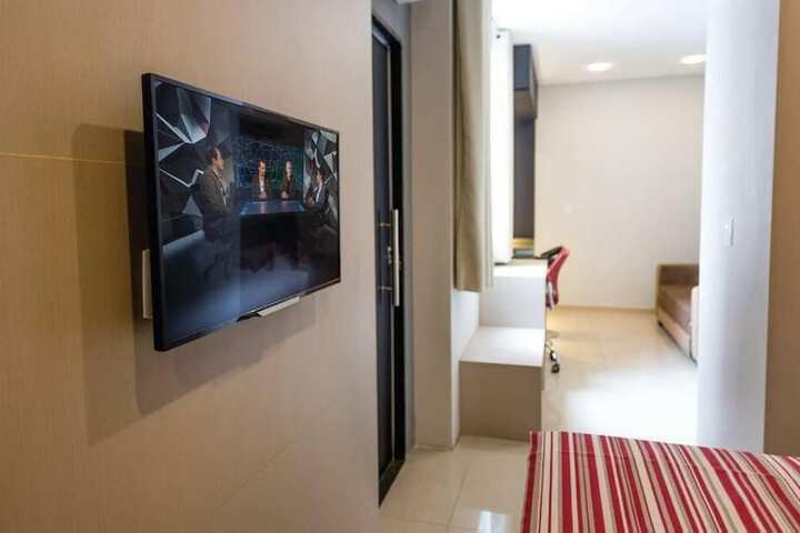 Room 5 of 39