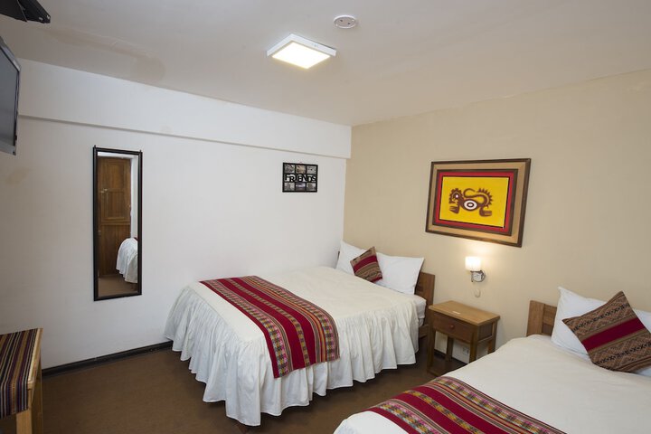 Room 8 of 82