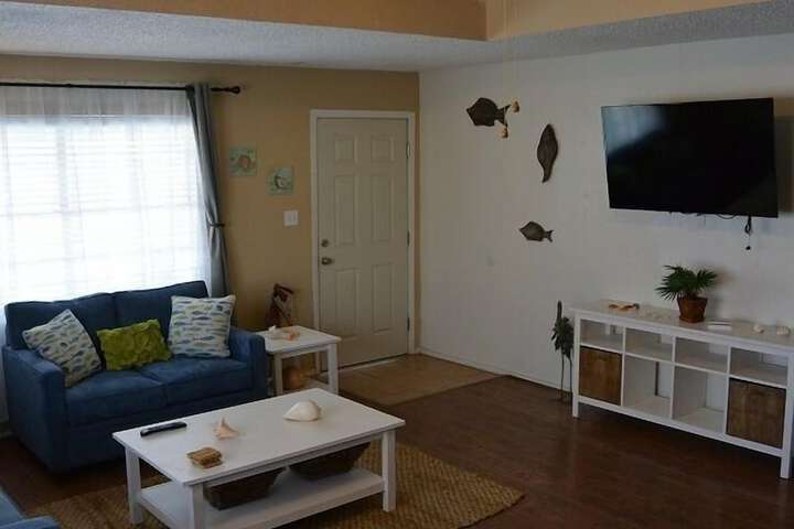 Room 13 of 25