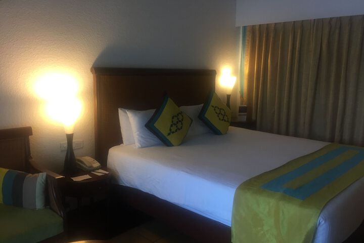 Room 12 of 75