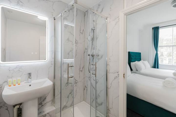 Hotel Interior 97 of 122