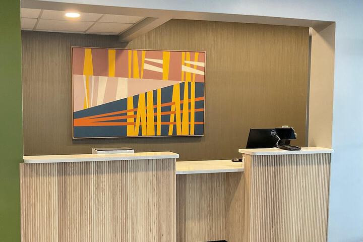 Clemmons Inn & suites