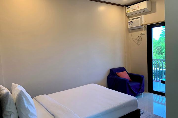 Room 5 of 26